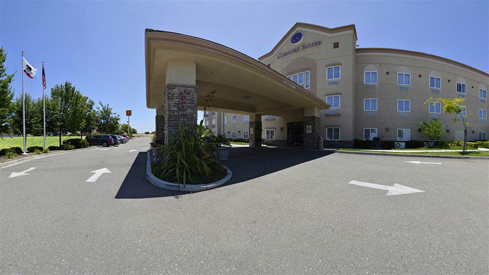 Best Western Plus Delta Inn & Suites Oakley Dış mekan fotoğraf